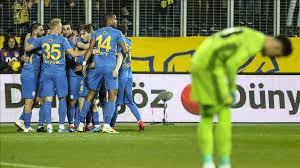 Fenerbahçe ankaragücü hakkında son dakika gelişmeleri ve en güncel fenerbahçe ankaragücü haberlerine aksam.com.tr den ulaşabilirsiniz. Fenerbahce Suffers Critical Loss Before Derby