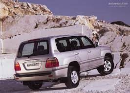 Gross vehicle weight (gvw) is the consolidated weight of the vehicle itself and all the passengers sitting inside and cargo items in total. Toyota Land Cruiser 100 Specs Photos 1998 1999 2000 2001 2002 Autoevolution