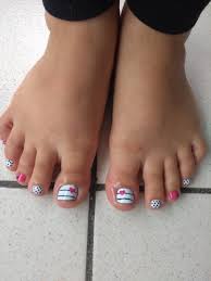Una pedicura es el tratamiento de las uñas de los pies. Pies Unas Decoradas Sencillas Para Ninas Nail Art