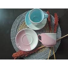 Dengan berbagai koleksi yang tersedia dengan daftar harga rp rp 28.000 hingga rp rp 1.950.000, sango memang memiliki rangkaian produk yang sesuai dengan segala kondisi keuangan anda. Harga Cangkir Keramik 1 Set Terbaru Juli 2021 Biggo Indonesia