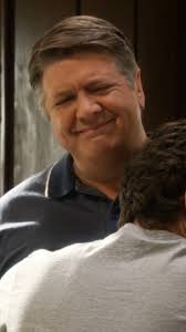 Os anos passam e eu ainda não entendo o Gato de Schrödinger do Sheldon! 🐱  Quem também ama esses paralelos? #TheBigBangTheory e #YoungSheldon estão  disponíveis no meu canal e na @streammaxbr 🖖 #