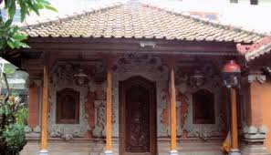 Ini termasuk yang tingkatkan eksotisme bali yang banyak dikagumi oleh turis baik lokal maupun mancanegara. Mengenal Rumah Adat Bali Dan Keunikannya Infoaja Com