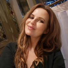 It's with a very heavy heart that we the Hanna family must say goodbye to  our Dad, John Hanna our best friend, husband, father & Grandfather. Dad  sadly passed away early this