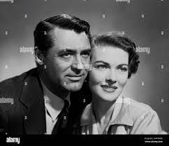 Tara Leathers's Instagram, Twitter & Facebook