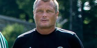 Uppflyttning blev upplösning för Centern