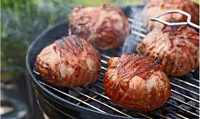 Many people that don't know any better cook the bacon at a high temperature and get burned but chewy bacon. Top 20 Bacon Rezepte Zum Grillen Chefkoch De