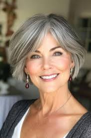 32 Flattering Short Gray Hairstyles That Women In Their 60s Are Getting  This Year