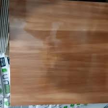 Anda tidak perlu memasang parket kayu atau mencari keramik dengan motif kayu mempunyai kelebihan kemewahan dari kayu dan juga jauh lebih mudah. Jual Keramik Lantai 50x50 Motif Kayu Bagus Murah Di Lapak Budi Mulya Jaya Bukalapak