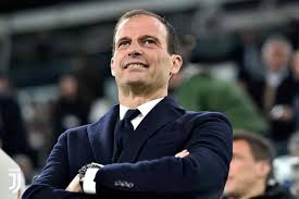 Così ci siamo messi a camminare, ed è nata questa piccola intervista Galeone Allegri All Inter Ne Sento Parlare Da Un Po Se Riuscisse A Vincere Sarebbe Il Primo A Completare Il Trittico Con Juve E Milan L Arena Del Calcio