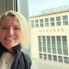 Sue Bruns (@suelynnbruns)