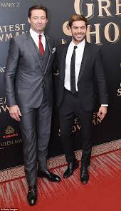 Hugh michael jackman (born 12 october 1968) is an australian actor, singer and producer. Hugh Jackman And Deborra Lee Furness Scale Harbour Bridge Express Digest