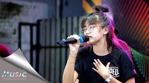 Esa Risti Salam Tresno Official Live Music Tresno Ra Bakal Ilyang Youtube