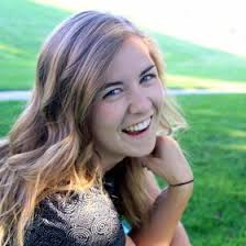 McKenna Bennett (mckennamyerbennett)