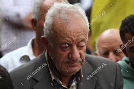 Palestinians Carry Body Raafat Issa Who Foto de stock de contenido  editorial