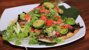 Masukkan air dan biar mendidih. Resep Ikan Bawal Bakar Pedas Manis Lifestyle Liputan6 Com