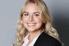 Sarah Bazinet's Instagram, Twitter & Facebook