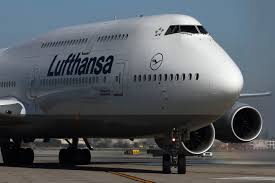 The sky is not the limit. Lufthansa Brings The 747 8 Intercontinental To Lax Airlinereporter Airlinereporter
