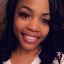 Hi I'm Taina I am known as The Vault Fragrance Edition