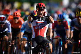 Ewan was in a class of his own in the last metres. Caleb Ewan Sprints To Victory On Stage 3 Daily Tour Digest News Akmi