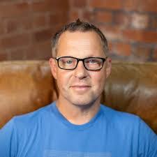 Andy Bergin's Instagram, Twitter & Facebook