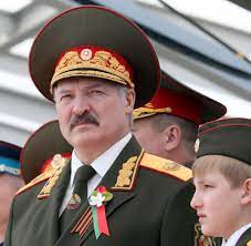 In this eastern slavic name, the patronymic is aleksandrovich and the family name is lukashenko. Belarus Weissrusslands Geschaftsmodell Zerbroselt Welt
