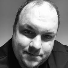 Douglas Alessander Schmitt Roos (SchmittRoos@)