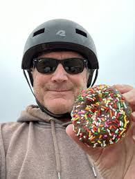 Jan Wiles's Instagram, Twitter & Facebook