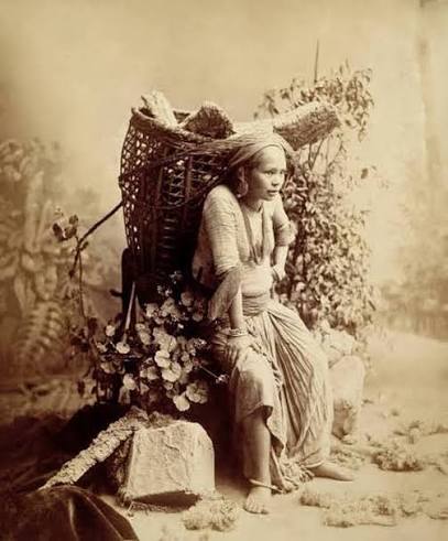 Sikkimese women have a long and proud history of bravery and resilience, dating back to the time when Sikkim was ruled by its kings and queens. According to historical records, Sikkimese women