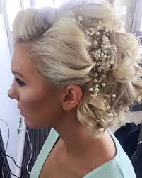 Today's women mostly have short hair and managing short hair is a tough job. Wedding Hairstyles For Short Hair Popsugar Beauty Australia
