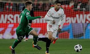 Born 29 june 1988) is an argentine professional footballer who plays for saudi arabian club al shabab and the. Banega Is Ready For Sevilla S Clash Against Manchester United Egypttoday