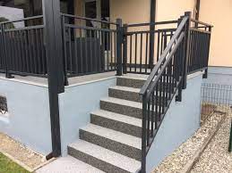 Garde corps terrasse avec portillon. Garde Corps Vertical Garde Corps A Barreaudage Vertical Garde Corps En Aluminium Pour Terrasse