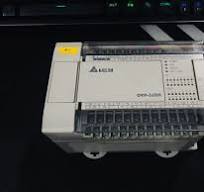 ONE USED Delta PLC programmable controller DVP32EH00R3 Tested Good
