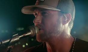 I wish girls you love never gave back diamond rings i wish every porch had a swing wish kids still learn to say «sir» and «ma'am», how to shake a hand i wish every state had a birmingham. Want Chills Watch Riley Green S Live From Alabama Performance Of I Wish Grandpas Never Died Whiskey Riff