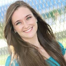 Gayle Moon's Instagram, Twitter & Facebook