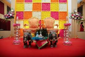 An Alluring Love Story That Sprouted Between Two College Batch Mates In 2020 Beautiful Wedding Decorations Wedding Stage Decorations The Wedding Date