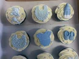 Babyshower Cupcakes For Boy With Fondant Decor