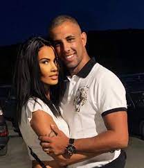 Actress tv presenter personality youtube show what the ceo and owner at @onelifeclinicamedicala pr ☎️0759.649.034. Oana ZÄƒvoranu IÈ™i DoreÈ™te Doi Copii Cu Alex Ashraf Ce Spune Bruneta Despre SarcinÄƒ Cat De Curand Video Spynews Ro