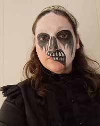 While I didn't have a whole bunch of time to build these, here are the  costumes and corresponding cards for the duskmorn release. #mtg #duskmourn  #cosplay