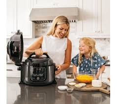 Everything you'll love about these combination pressure cooker / air fryers! Buy Ninja Foodi Op300uk Multi Pressure Cooker Air Fryer Black Free Delivery Currys