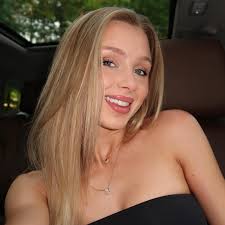 Hi, I have always had a love for design and all things home. I want to make  a career out of it! I have done small projects for friends and family, and