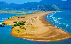 Kıdrak bay, where you can witness both a deep blue sea and a lush nature, is 3 kilometers from belcekiz and 1 km from oludeniz beach. Dalaman Fethiye Dalyan Iztuzu Goldgelbem Strand Tourwix