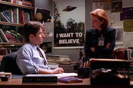 The 25 Best Episodes Of The X Files Ranked X Files Mulder Mulder Scully