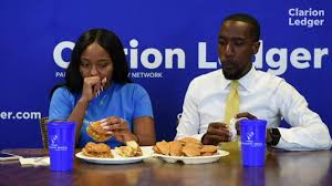 On olio, you'll find millions of people giving away food & other household items to their neighbours, all for free. Restaurant Apps Here S Where To Use Your Phone To Get Free Food