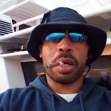 robert dicker (@RBDicker)