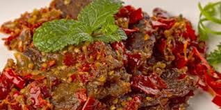 Dalam dunia vegetarian, tempe dianggap sebagai dagingnya sayuran karena didalam tempe terkandung protein. 10 Masakan Padang Yang Paling Digemari Dan Dijamin Bikin Nagih Mau Tahu Resepnya