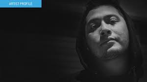 ARTIST PROFILE: PABLO VIVEROS.