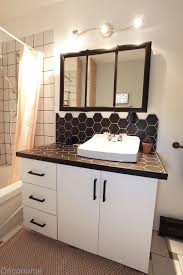 Faire Couper Ses Portes De Meuble Lavabo Et De Placard Deconome Meuble Lavabo Lavabo Salle De Bains Scandinave