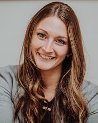 Brittany Bosch's Instagram, Twitter & Facebook