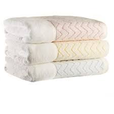 Made from 100 percent cotton.the crisp white color will match just about any for the best of both worlds—quality and affordability—seek out the better homes and gardens thick and plush solid bath collection at walmart. Mainstays Kids Chevron Bath Towel Walmart Canada