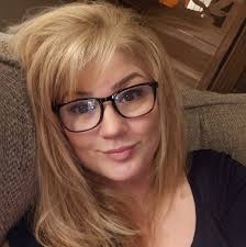 New look for the “Good Girl” era ✨ #explore #singer #song #newmusic  #newsong #goodgirl #aesthetic #artist #original #fyp #songwriter